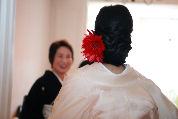 家族だけで結婚式