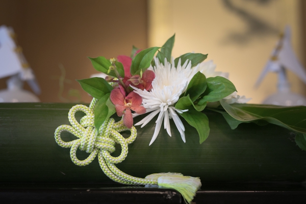 親族と親しい人を招いた祝言